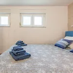 Beach Front Apartment In Zdrelac With Wifi *