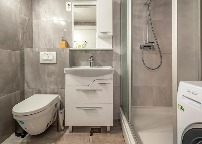 In Апартаменты *