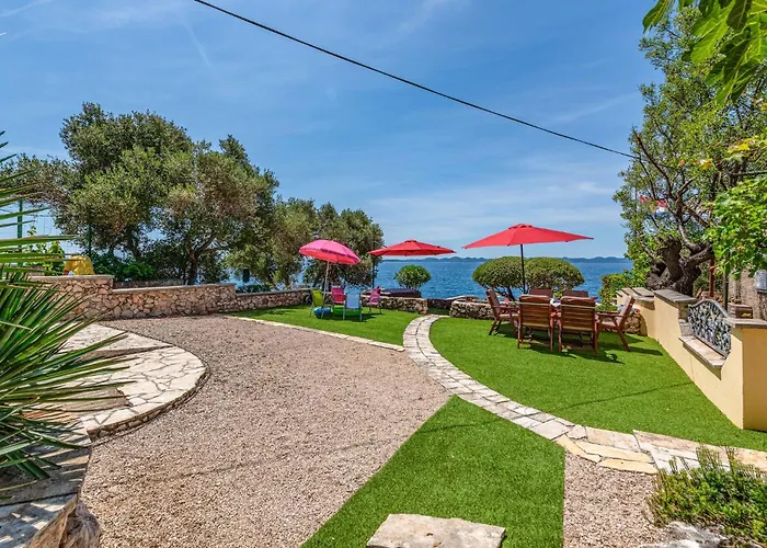 In Апартаменты Ждрелац